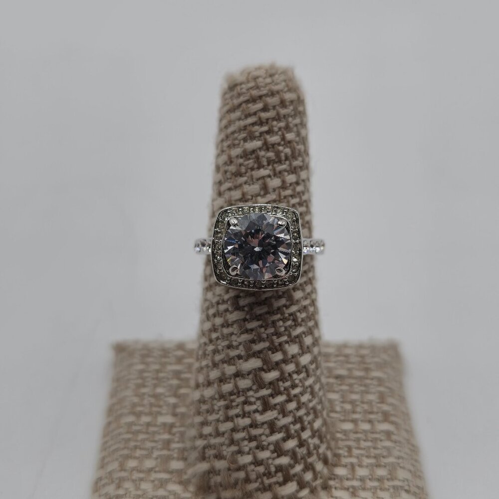 Size 6 Silver Tone Large Cubic Zirconia With Crystals Ring A3858